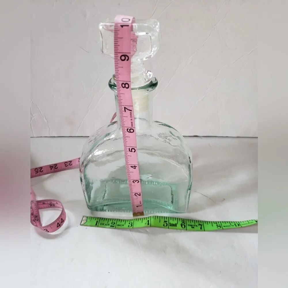 Glass Decanter  - Picture 11 of 11
